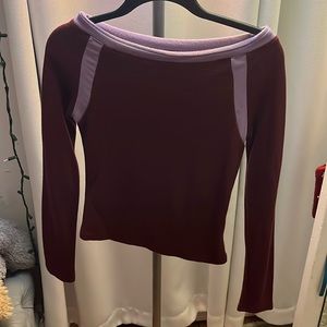 Women's off shoulder maroon long sleve